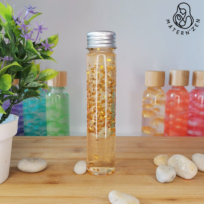 Botellas sensoriales hechas en casa - Tallat amb cor